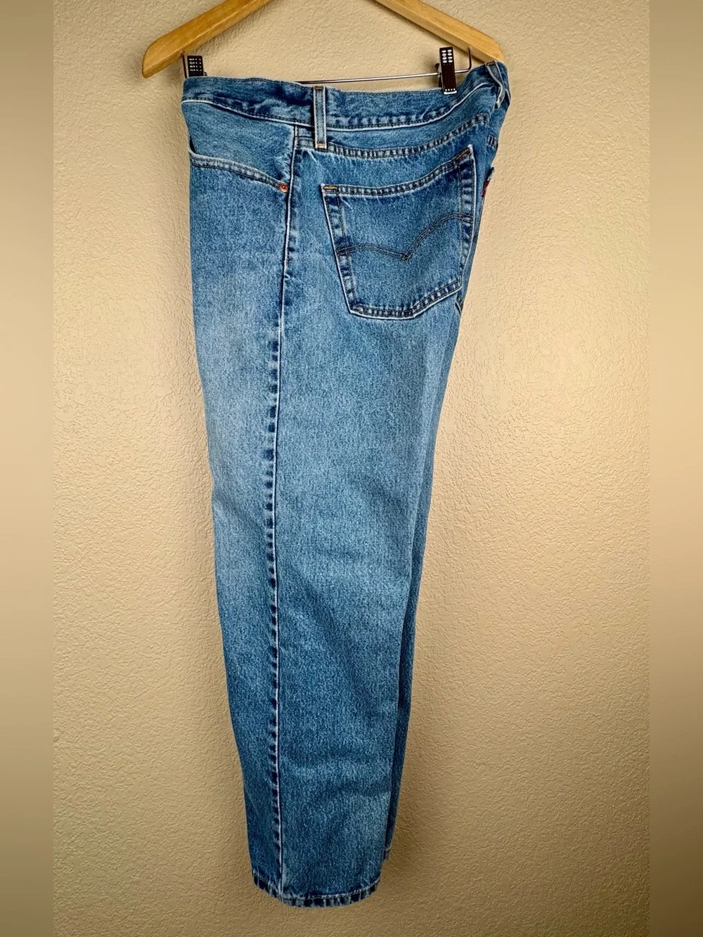 Levi’s men’s 505 jeans. Fair to good pre-owned condition. Waist 36  Length 29
